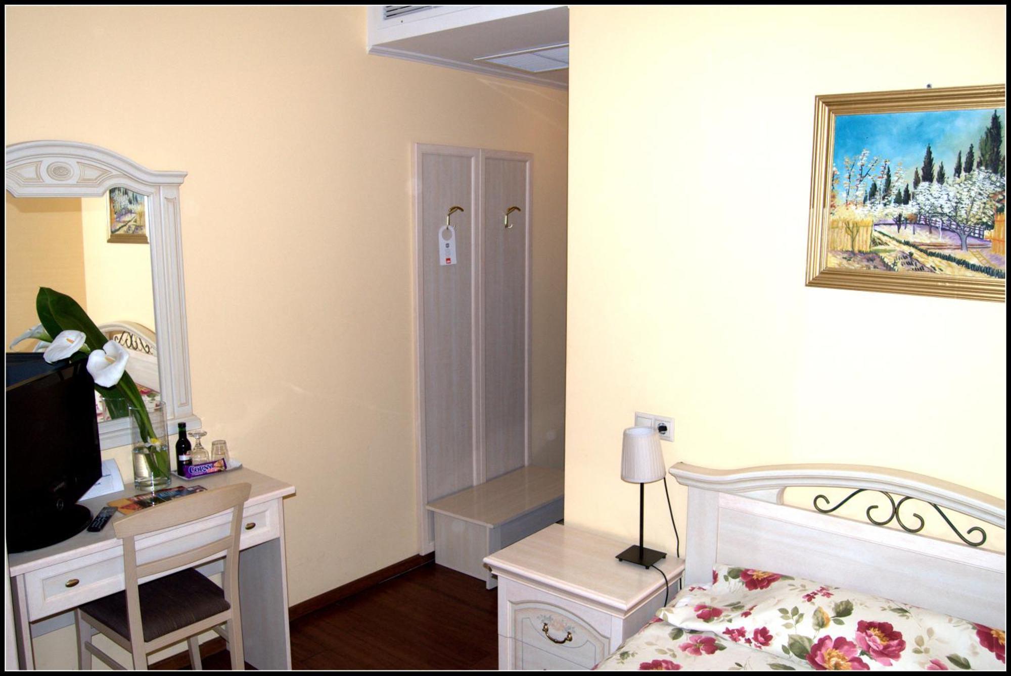 Park Villa - Boutique Hotel Timisoara Habitación foto