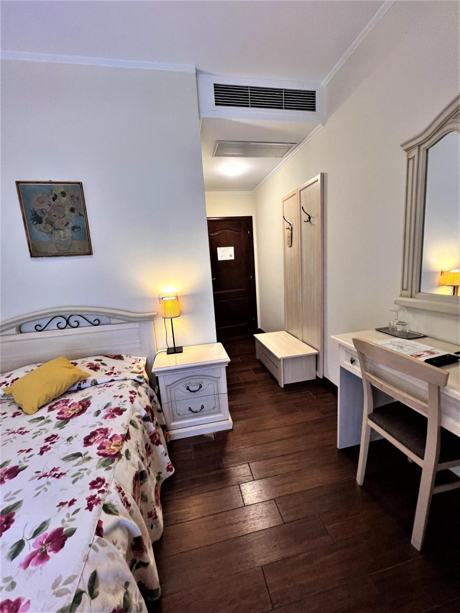 Park Villa - Boutique Hotel Timisoara Exterior foto